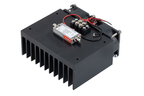 1 Watt P1dB, 500 MHz to 4 GHz, Medium Power Amplifier with Heatsink, SMA, 30 dB Gain, 6 dB NF