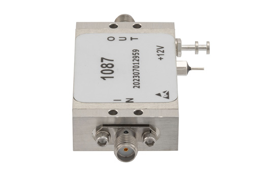 2.0 dB NF Low Noise Amplifier, Operating from 20 MHz to 6 GHz with 59 dB Gain, 18 dBm P1dB and SMA