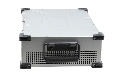 25W Psat, 44 dB Gain, 20 MHz to 550 MHz, AC Powered Broadband GaAs GaN High Power Amplifier with Heatsink, Bench-Top , 110/240VAC, SMA