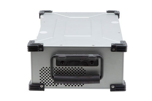 0.8W Psat, 40 dB Gain, 20 GHz to 47 GHz, AC Powered Broadband GaAs Power Amplifier with Heatsink, Bench-Top, 110/240VAC, 2.92mm