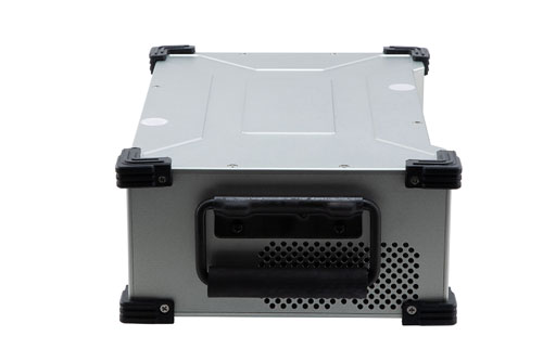 0.8W Psat, 40 dB Gain, 20 GHz to 47 GHz, AC Powered Broadband GaAs Power Amplifier with Heatsink, Bench-Top, 110/240VAC, 2.92mm