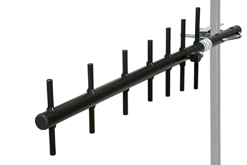 YAGI Antenna Operates From 890 MHz to 960 MHz With a Typical 11.1 dBi Gain N Female Input Connector Rated