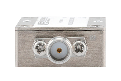 Positive Slope Equalizer, 6 GHz to 18 GHz, 1.4 dB Fixed Equalizing Value, 1.5 dB Loss, Max Pin +30 dBm, Field Replaceable SMA