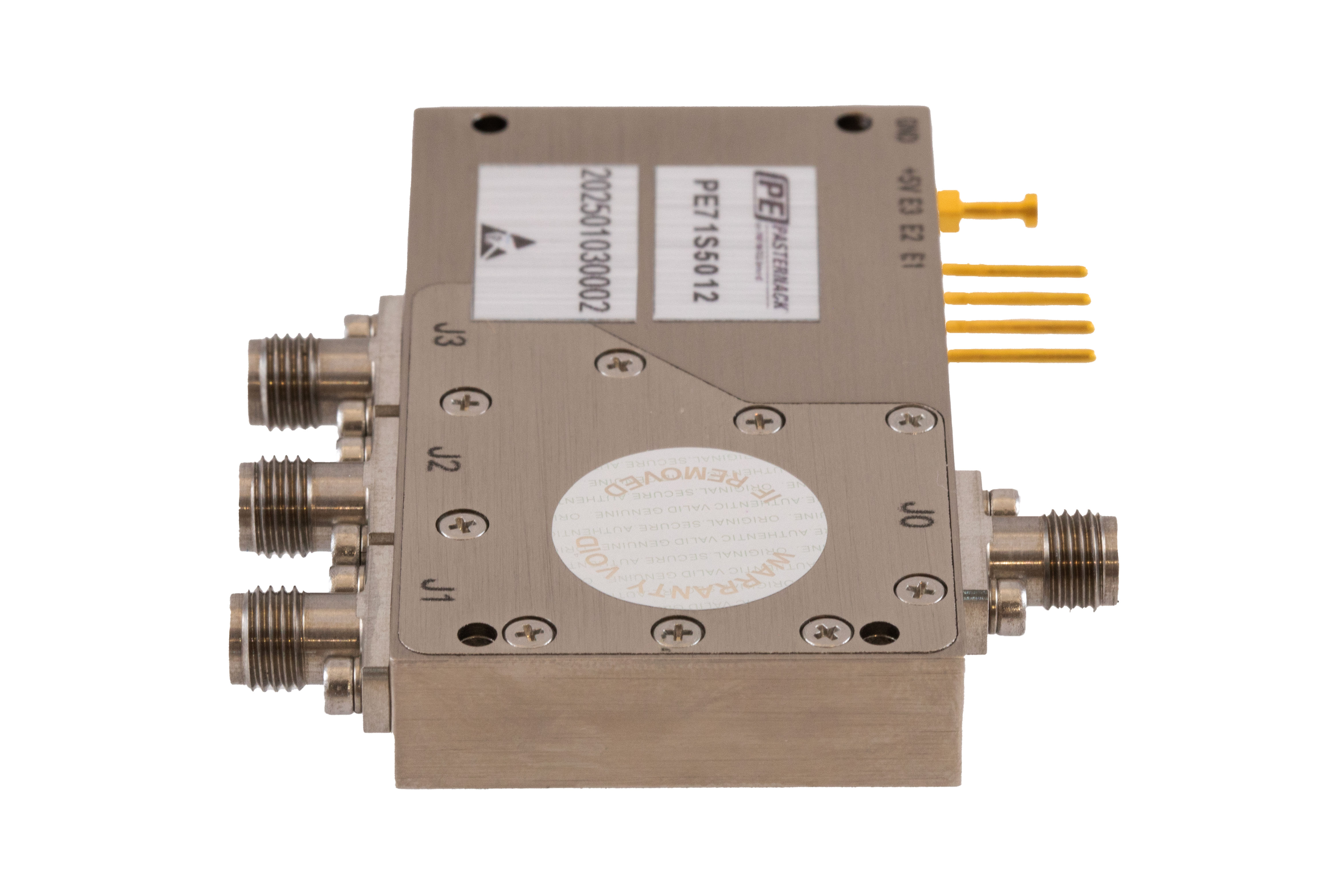Reflective SP3T PIN Diode Switch Operating From 10 MHz to 6 GHz Up to 40 Watt (+46 dBm) and Field Replaceable SMA