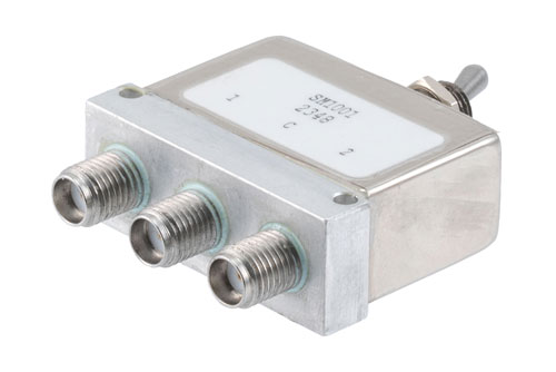 SP2T SMA Manual Toggle Switch DC to 18 GHz, Rated to 40 Watts