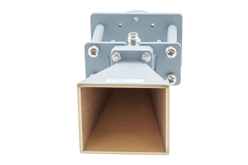 Broadband Gain Horn Antenna, 18 GHz to 50 GHz 20 dBi Gain, 2.4mm Female Connector