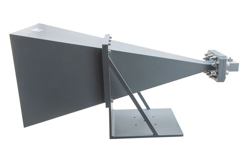 Broadband Gain Horn Antenna, 4 GHz to 8 GHz 20 dBi Gain, SMA Female Connector