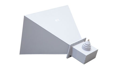 WR-975 Waveguide Standard Gain Horn Antenna Operating From 760 MHz to 1150 MHz, 15 dBi Gain with N Type Female Connector