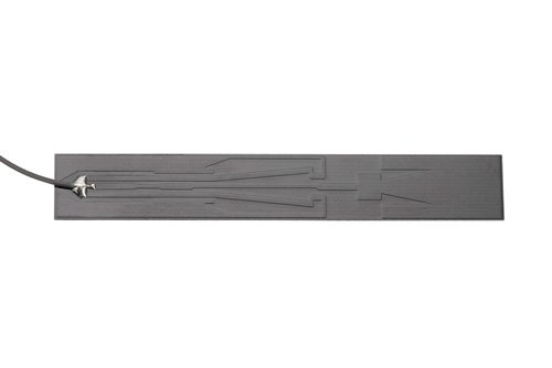 3 dBi MultiBand Embedded PCB Antenna 704-2,690 MHz UMCX Connector