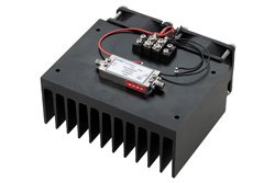 PE15A4053F - 1 Watt P1dB, 500 MHz to 4 GHz, Medium Power Amplifier with Heatsink, SMA, 30 dB Gain, 6 dB NF