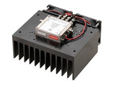 PE15A4057F - 2 Watt P1dB, 2 GHz to 18 GHz, Medium Power Amplifier with Heatsink, SMA, 30 dB Gain, 40 dBm IP3