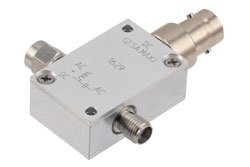 PE1629 - 10 MHz to 12 GHz SMA Broadband Bias Tee, Male Input, Rated to 2.5 Amps and 100 Volts, DC BNC Connector