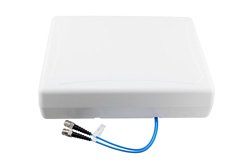 PE51FP1012 - 617-960 MHz / 1710-2700 MHz / 3300-4200 MHz / 4900-6000 MHz Low PIM Rated X-pol 5.5 dBi Panel Antenna, Wall Mount, 2xType N Female Connector