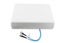 PE51FP1015 - 617-960 MHz / 1710-2700 MHz / 3300-4200 MHz / 4900-6000 MHz Low PIM Rated X-pol 5.5 dBi Panel Antenna, Wall Mount, 2x4.3-10 Female Connector