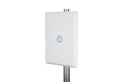 PE51FP1017 - 4950 MHz to 6500 MHz, Flat panel Antenna, 8x8 MIMO, 18 dBi, N Female