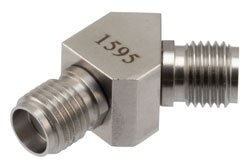 PE91595 - RF Adapter, 45 Degree Angle SMA jack to SMA jack 27GHz VSWR1.15