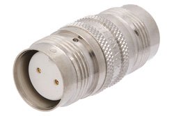 PE9199 - 95 Ohm 3/4 inch-20 Twinax Female to 95 Ohm 3/4 inch-20 Twinax Female Adapter