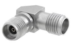 PE9646 - 2.92mm Female to 2.92mm Female Right Angle Adapter