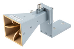 PEWAN1167 - Broadband Horn Antenna, Dual Polarized 18 GHz to 40 GHz 15 dBi Gain, 2.92mm Female Connector